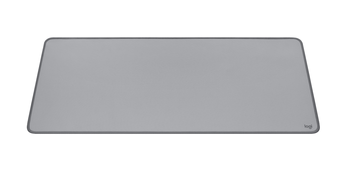 Studio 系列 - 大型桌面滑鼠墊